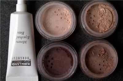 Kirkland Signature Borghese Mineral Loose Eyeshadow & Mineral Base Set