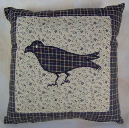 Country Black Tan Applique Crow Kettle Grove Accent Pillow 10x10