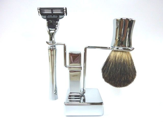 Set Chrome Finish w Mach3 Safety Razor Badger Brush Stand