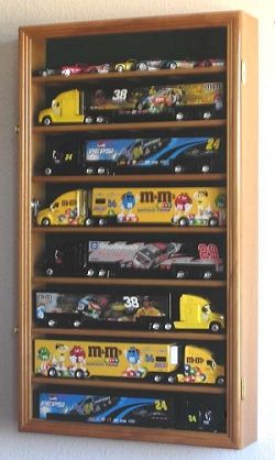 64 Scale Hot Wheels Semi Big Rig Trailer Truck Display Case Cabinet