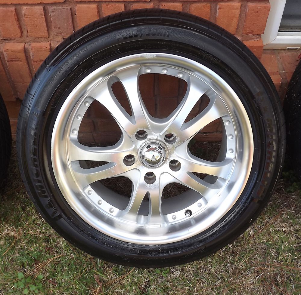 aluminum rims w/225/50/R17 tires. Offset of +35, 5 X 115 bolt pattern