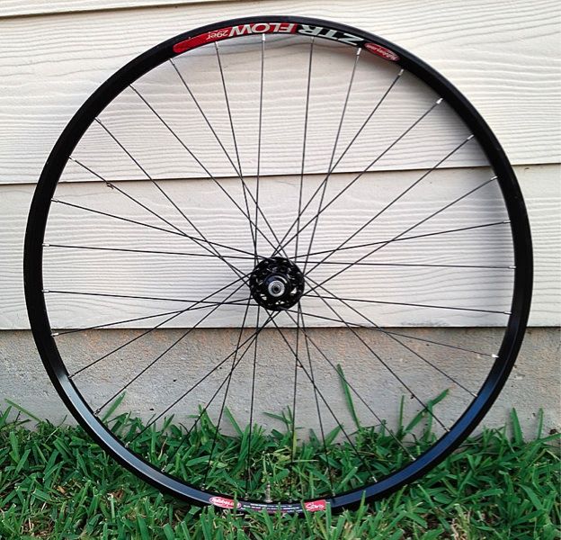 29er Wheelset Stans Notubes Flow Rims SRAM x9 Hubs Tubeless Ready