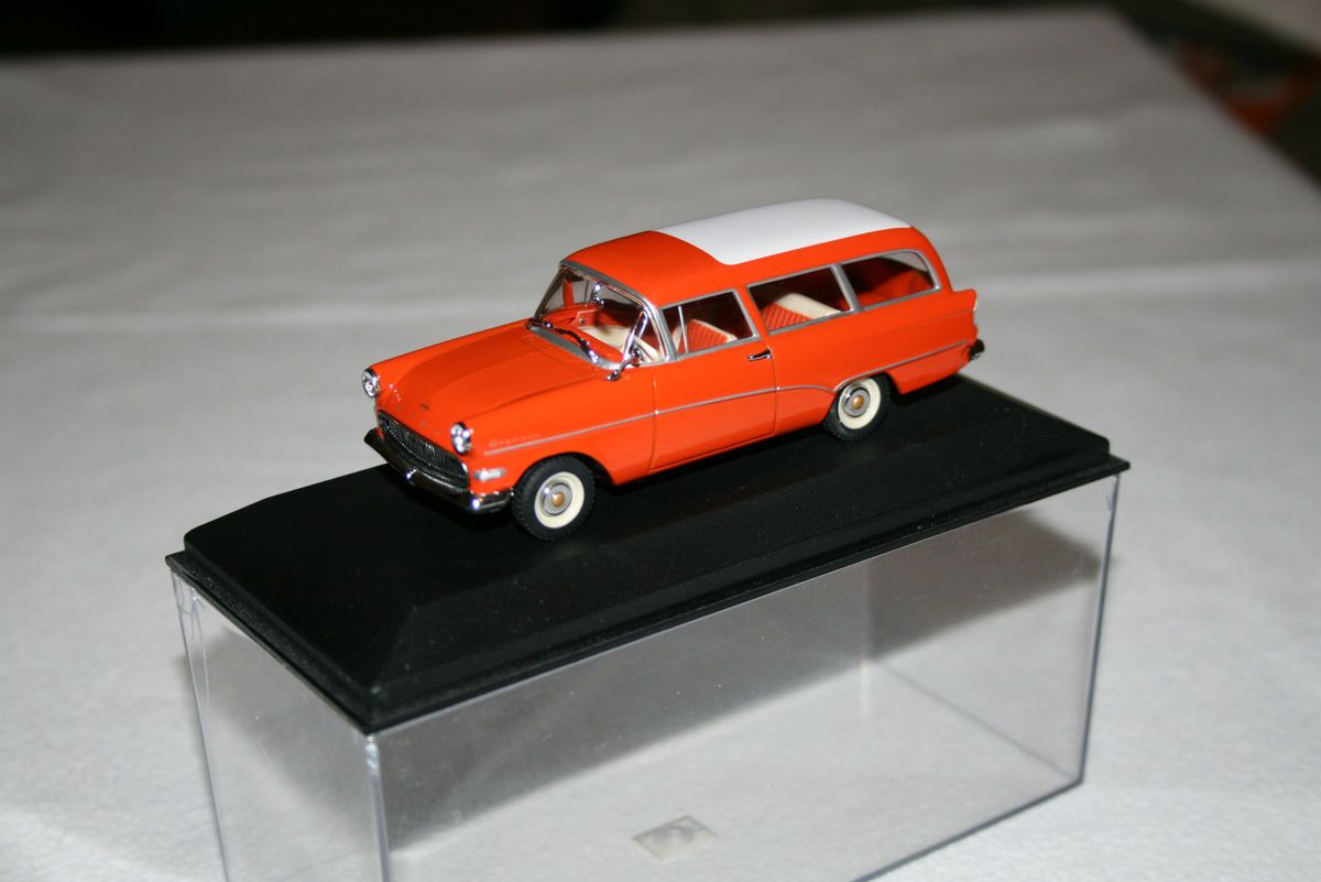 Opel Rekord P1 Caravan Modellauto 1 43 RAR cih Metallmodell von