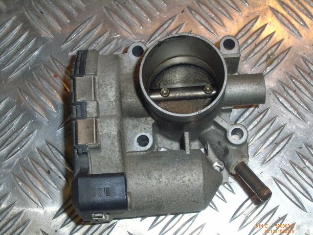 Drosselklappe VW Polo (6N2) 1.0 37 kW 030133062A 0280750049