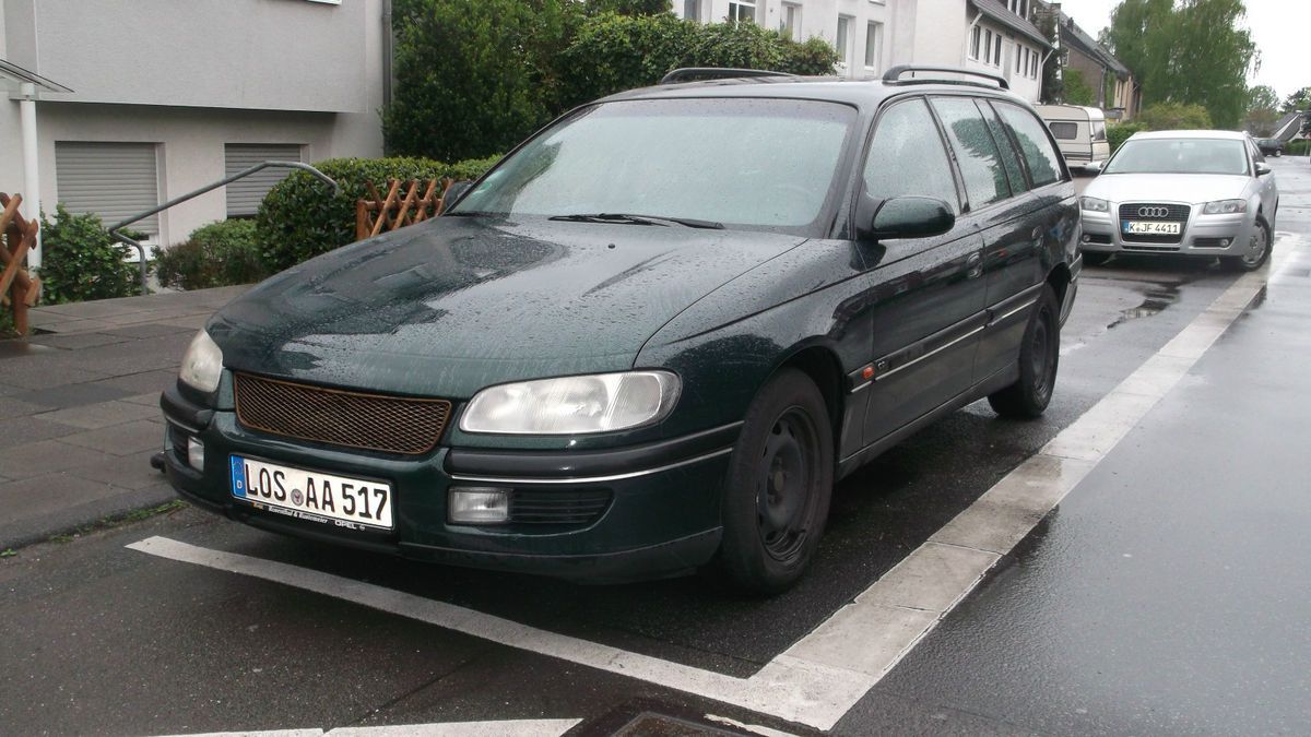 Opel Omega B 2.0 16v/CD/100KW = 136PS/ 205000Km/Klimaautomatik