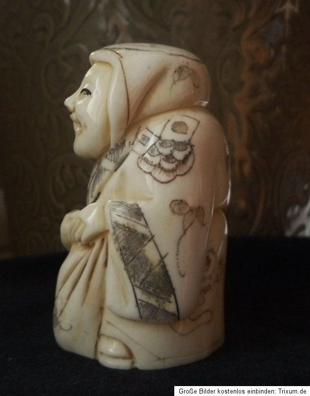 Benzaiten Netsuke Japan  signiert