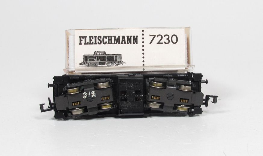 Spur N   FLEISCHMANN  7230DB BR 212 181 2OVP / 5 F