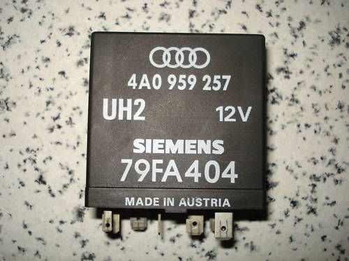 Relais 363 VW Audi UH2 4A0959257 79FA404 4A0 959 257