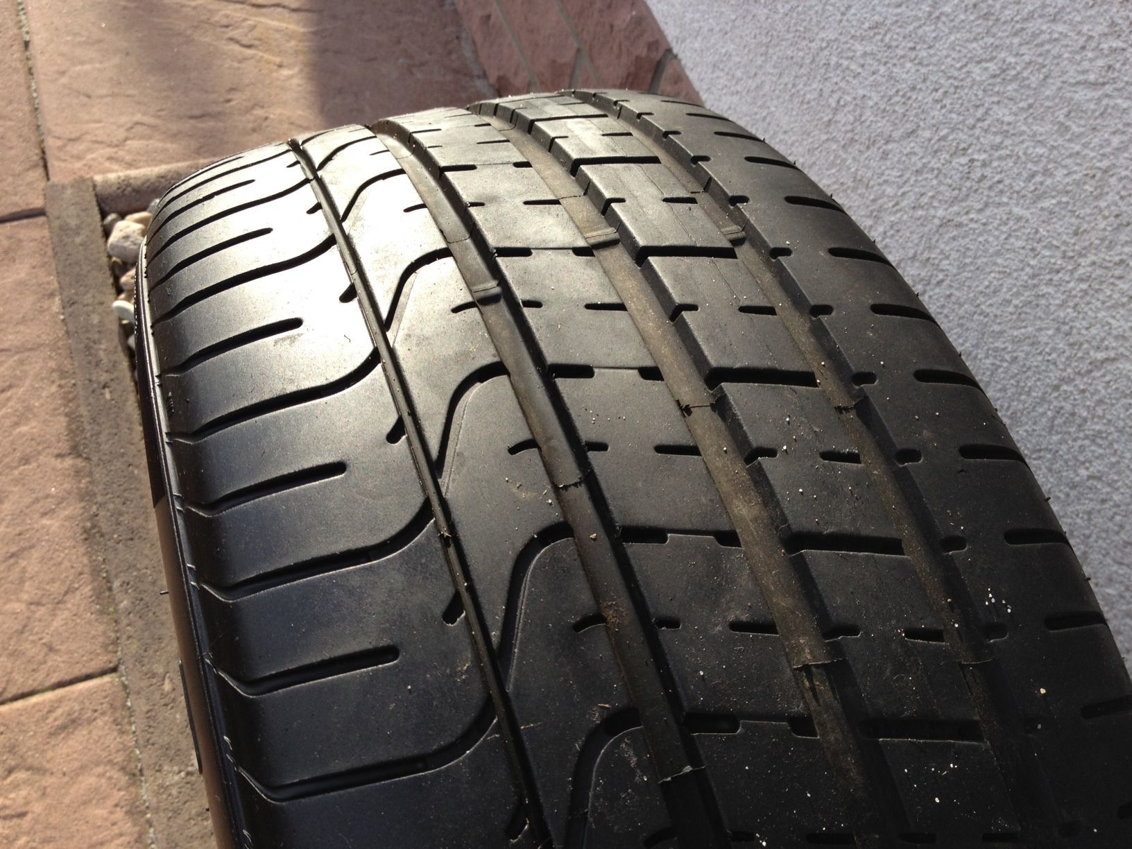 BMW E60/E61 LM Sternspeiche 122 inkl. Pirelli PZERO 17 Zoll 245 Sommer