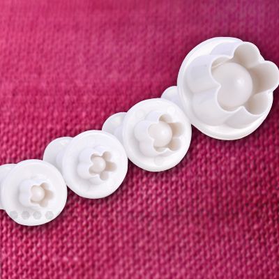 4x BLUMENAUSSTECHER Stempel AUSSTECHER Marzipan Fondant