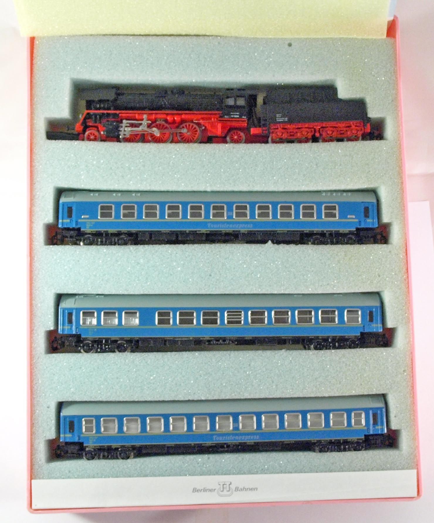 BTTB Zugset Touristenzug BR 23 + 3 Waggons TT #250