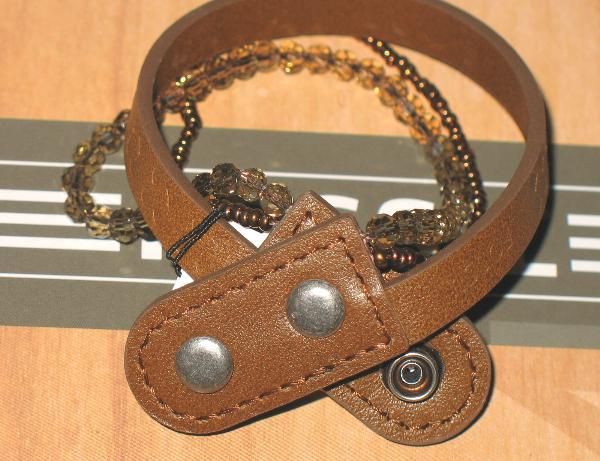 FOSSIL MODSICHES DAMEN BRAUNES STEINCHEN WEICHES LEDER ARMBAND 86997