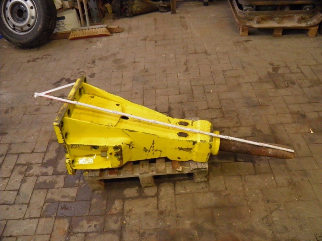 Atlascopco HM 385 Hydraulikhammer bj 2007 252 KG 80 mm Meißel 