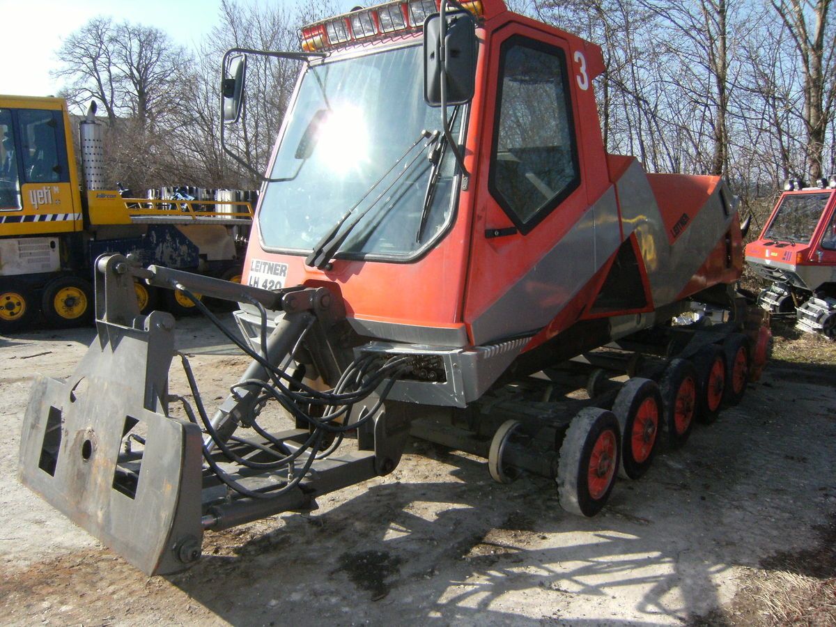 Pistenraupe, Pistenbully, Leitner LH 420 Loipenspurgerät