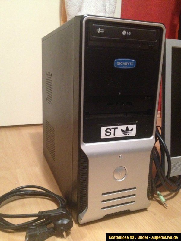 PC Rechner NVIDIA GeForce GT 240 Windows 7 64 Bit 2GB Ram + Medion