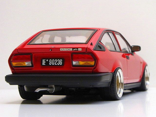 ALFA ROMEO ALFETTA GTV mit ECHTALU FELGEN 118 TUNING OVP