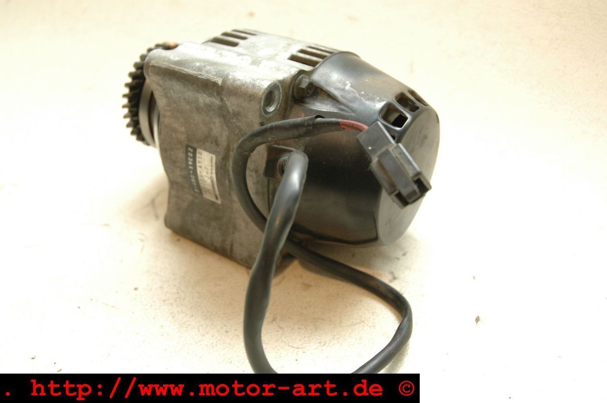 SUZUKI GSX 600 F LICHTMASCHINE DENSO 31400 19C02 596