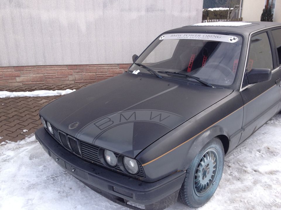 BMW E30 318is Schalensitze Sportfahrwerk