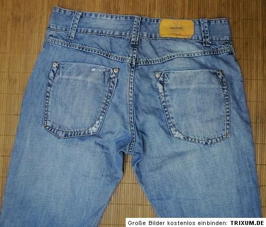 Zara Herrenjeans Regular Fit, gerades Bein, W32/L34 distressed