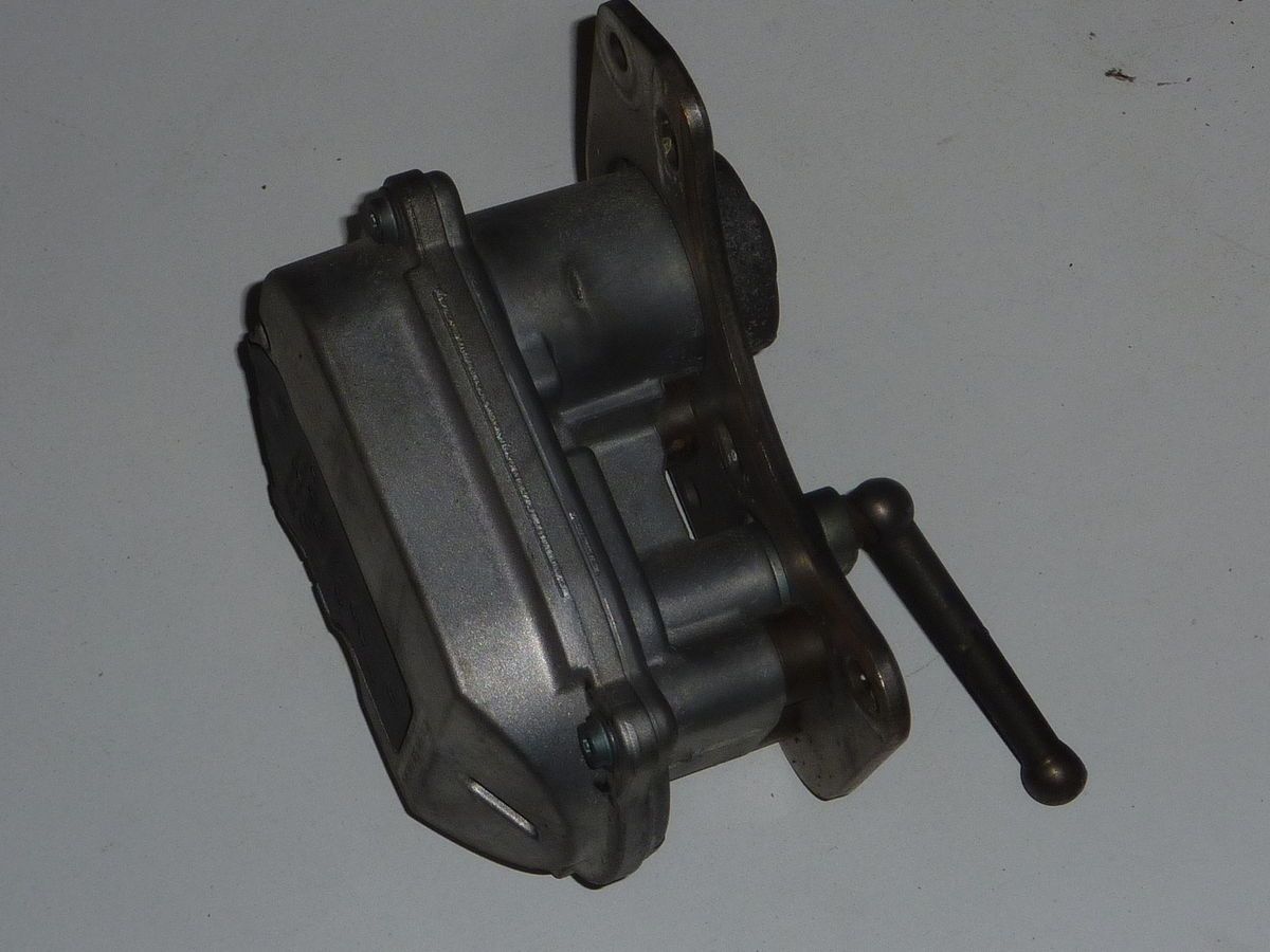 Stellmotor Turbolader Turbo 3.0 TDI 059145725E / 059 145 725 E