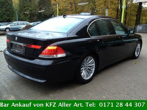 BMW 745i mit Gas°Heckrollos°GSHD°Massage°Leder Grau