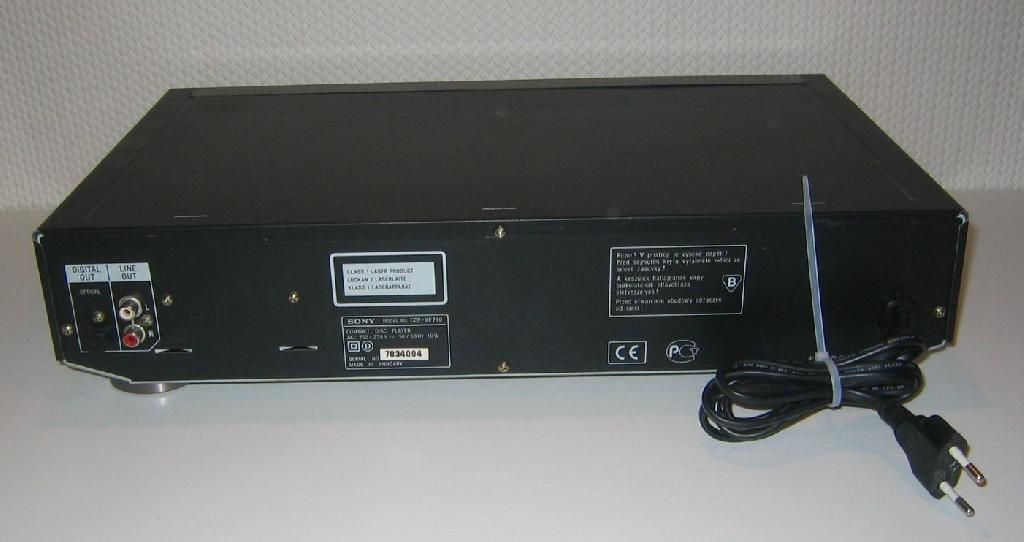 Sony CDP XE 210 CD Spieler in schwarz