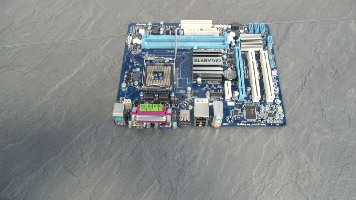 GA G41MT S2PT Mainboard Sockel 775 (micro ATX, Intel G41 156294