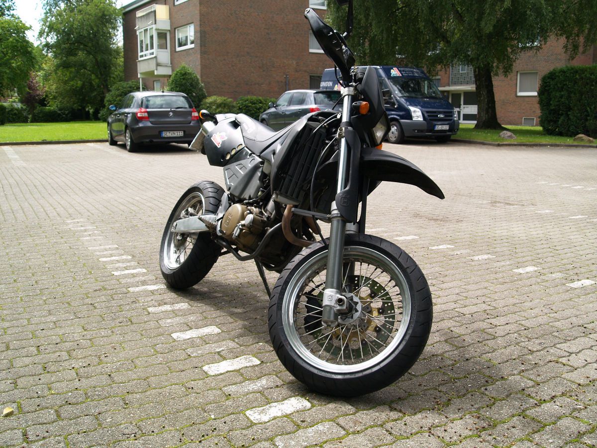 Husqvarna H7 Supermoto 610Dual