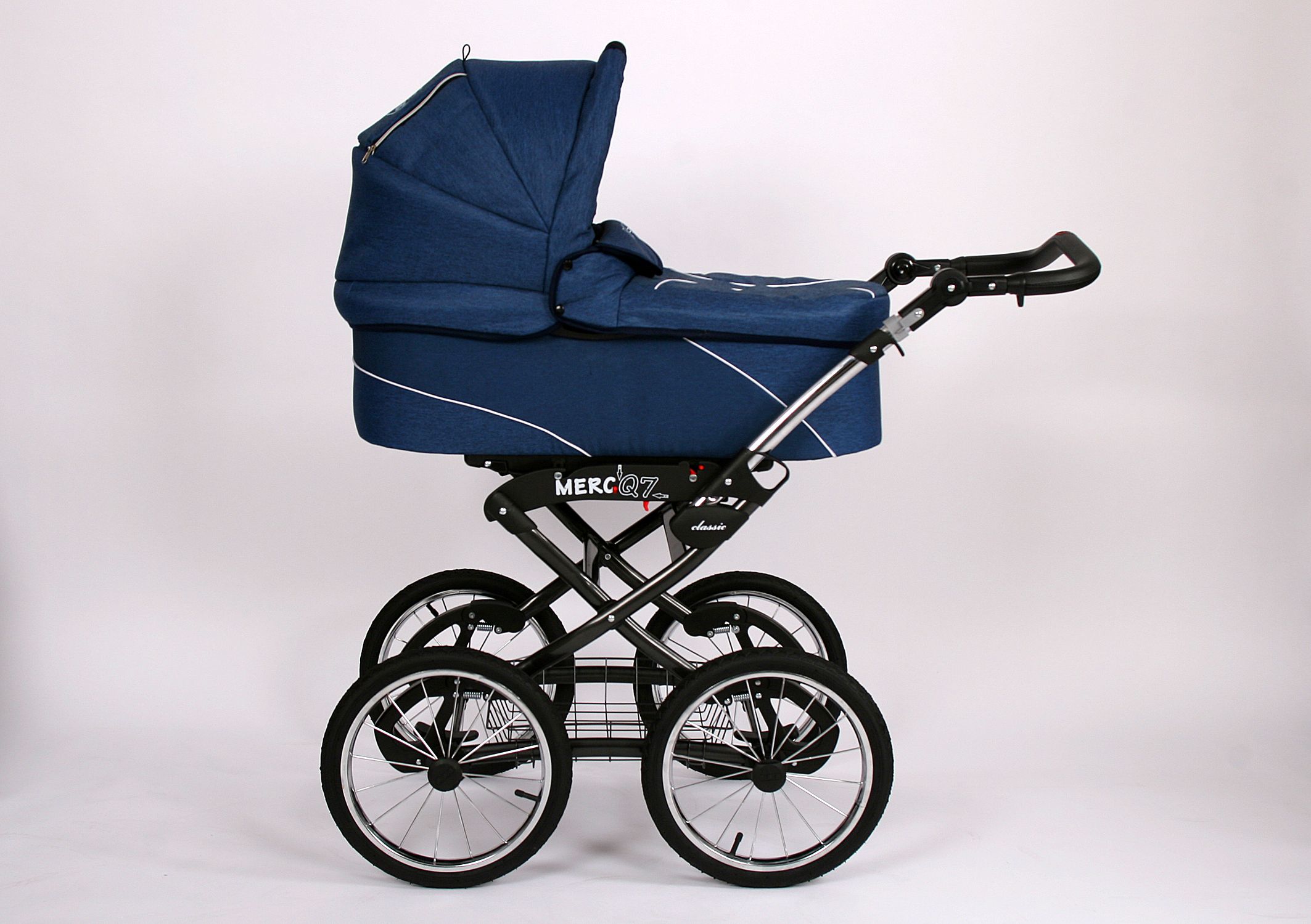 Q7 * CLASSIC * Kombi Kinderwagen + BABYSCHALE