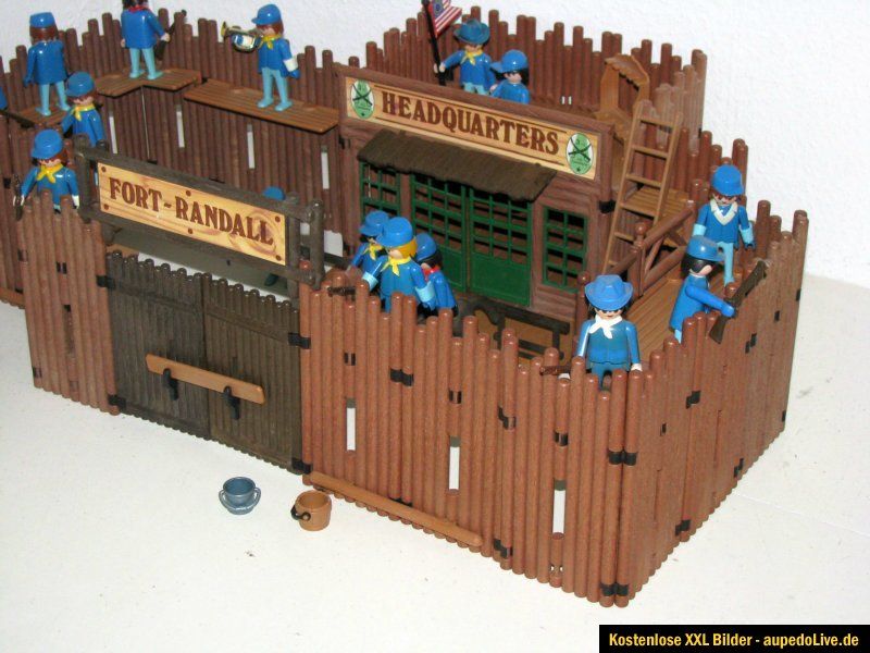 Featured image of post Ausmalbilder Playmobil Cowboys Hier findest du 5 kostenlose ausmalbilder zum thema cowboys