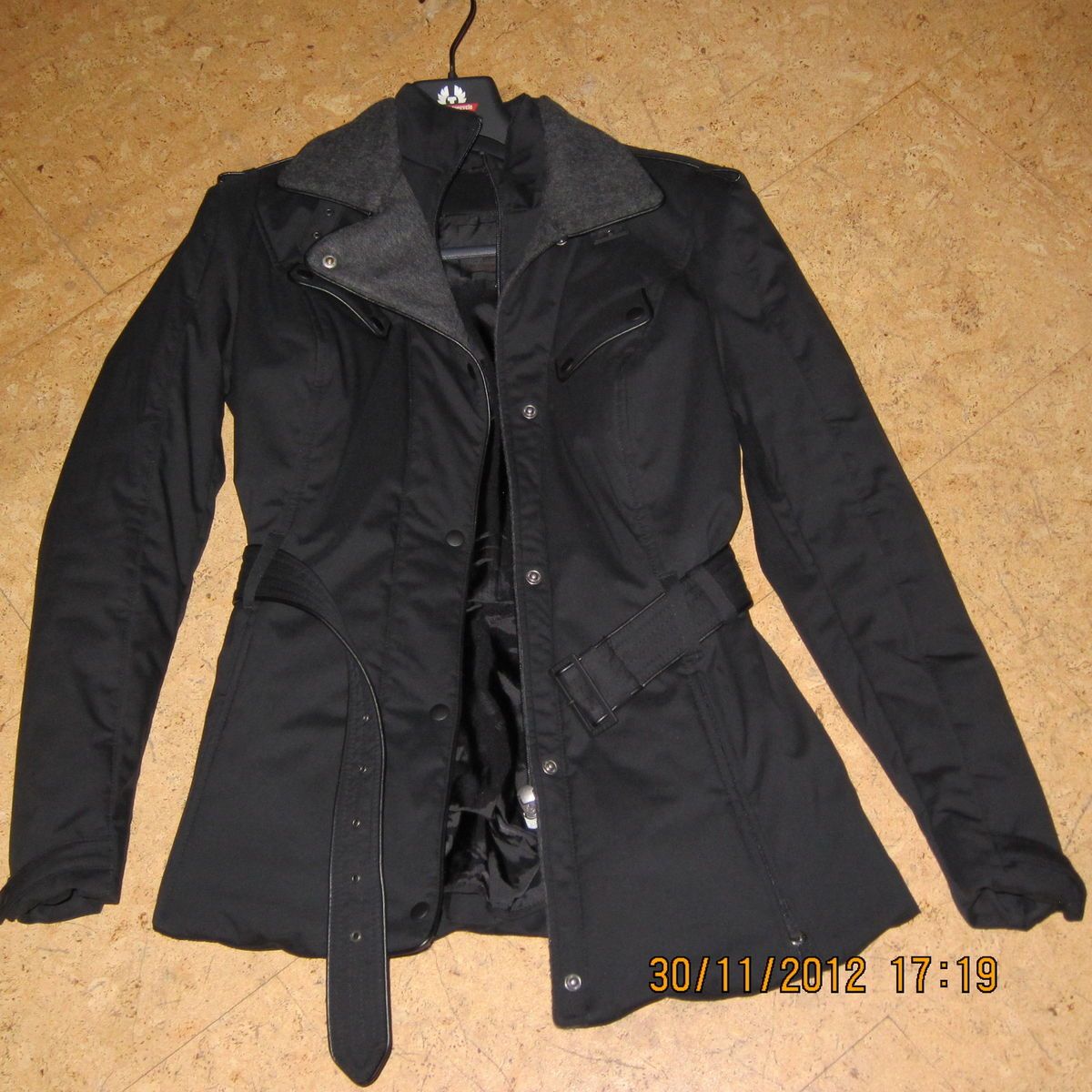  HIGHTECH Black Winterjacke 42 L Schwarz NEU ungetragen 48 NP 849 00