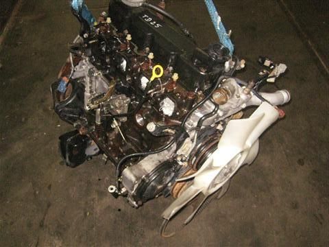 MOTOR TD25 TD25Ti Nissan Pick up Navara D22 2,5 TD