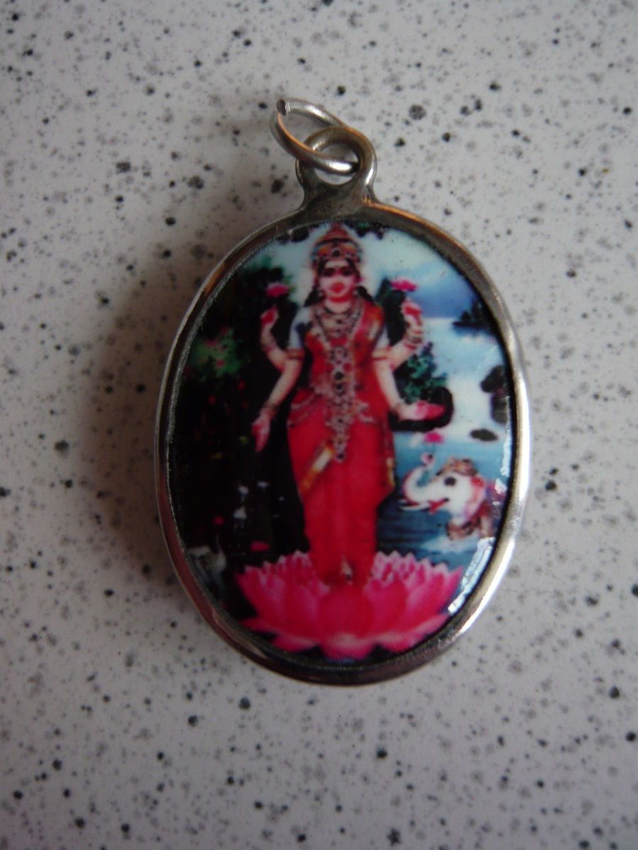 Amulett Lakshmi Glücksgöttin Hindu Indien Goa # 956