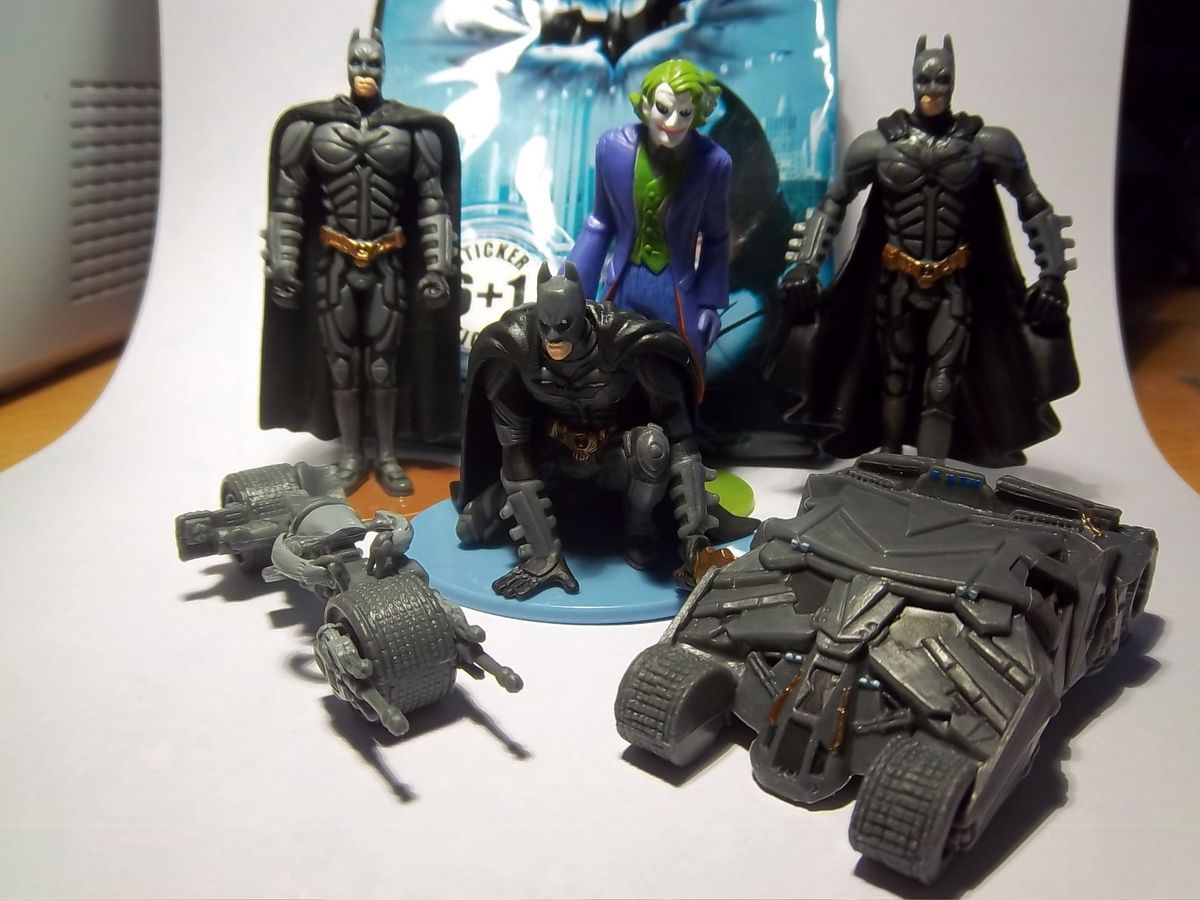 PREZIOSI   BATMAN The Dark Knight   FIGUREN + STICKER   TOPZUSTAND zum